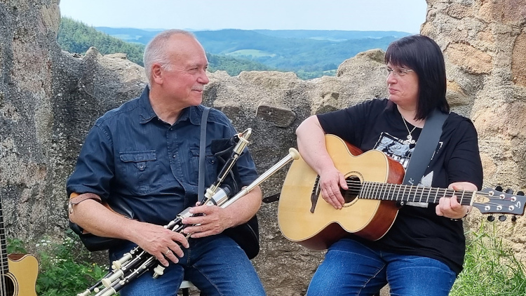 Folk um Fünf: Linnet´s Poem